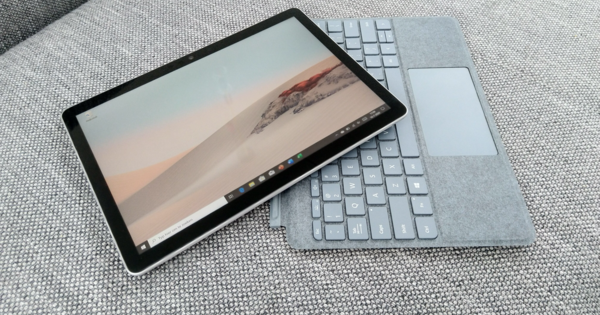 Microsoft Surface Go 2 - كمبيوتر لوحي جميل ، القليل من الابتكار