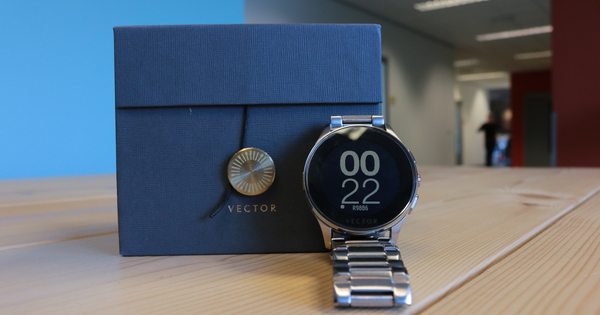 Vector Luna: rellotge intel·ligent sense luxes